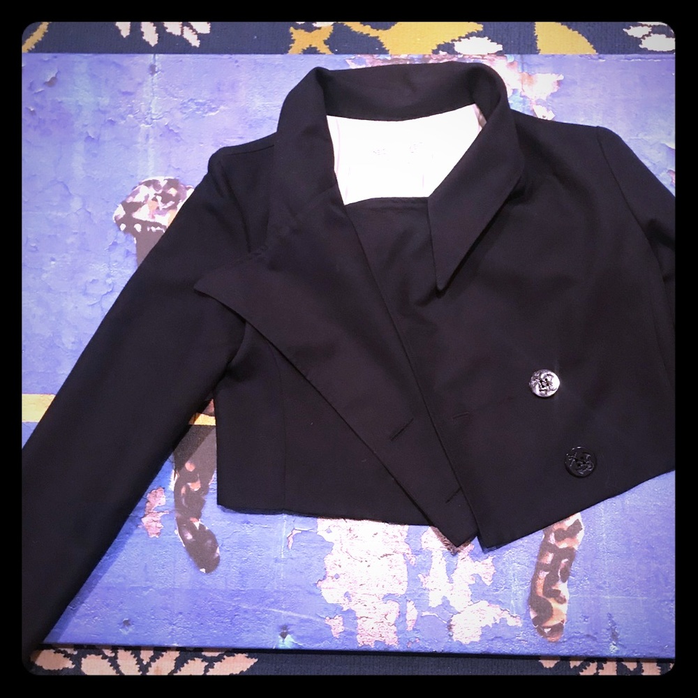 Necessary Objects Navy Cropped Blazer - image 1
